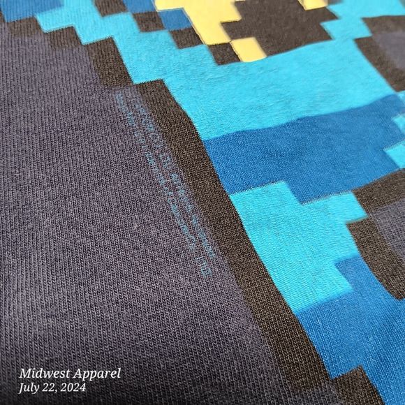 Vintage Megaman Pixel Shirt Adult Small Blue‎ 90s NES Video Game T - Picture 3 of 9
